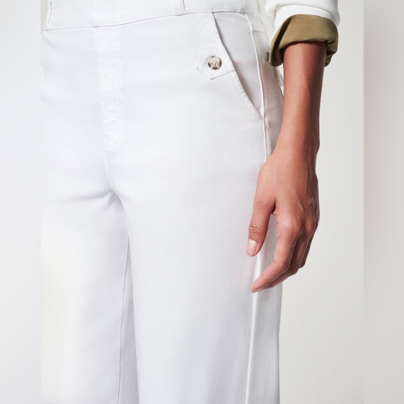 Spanx Stretch Twill Cropped Wide Leg Pant-Bright White Size Medium Style 20312R - Picture 8 of 9